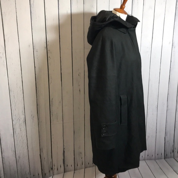 United Colors of Benetton Winter Coat Black - Picture 4 of 8